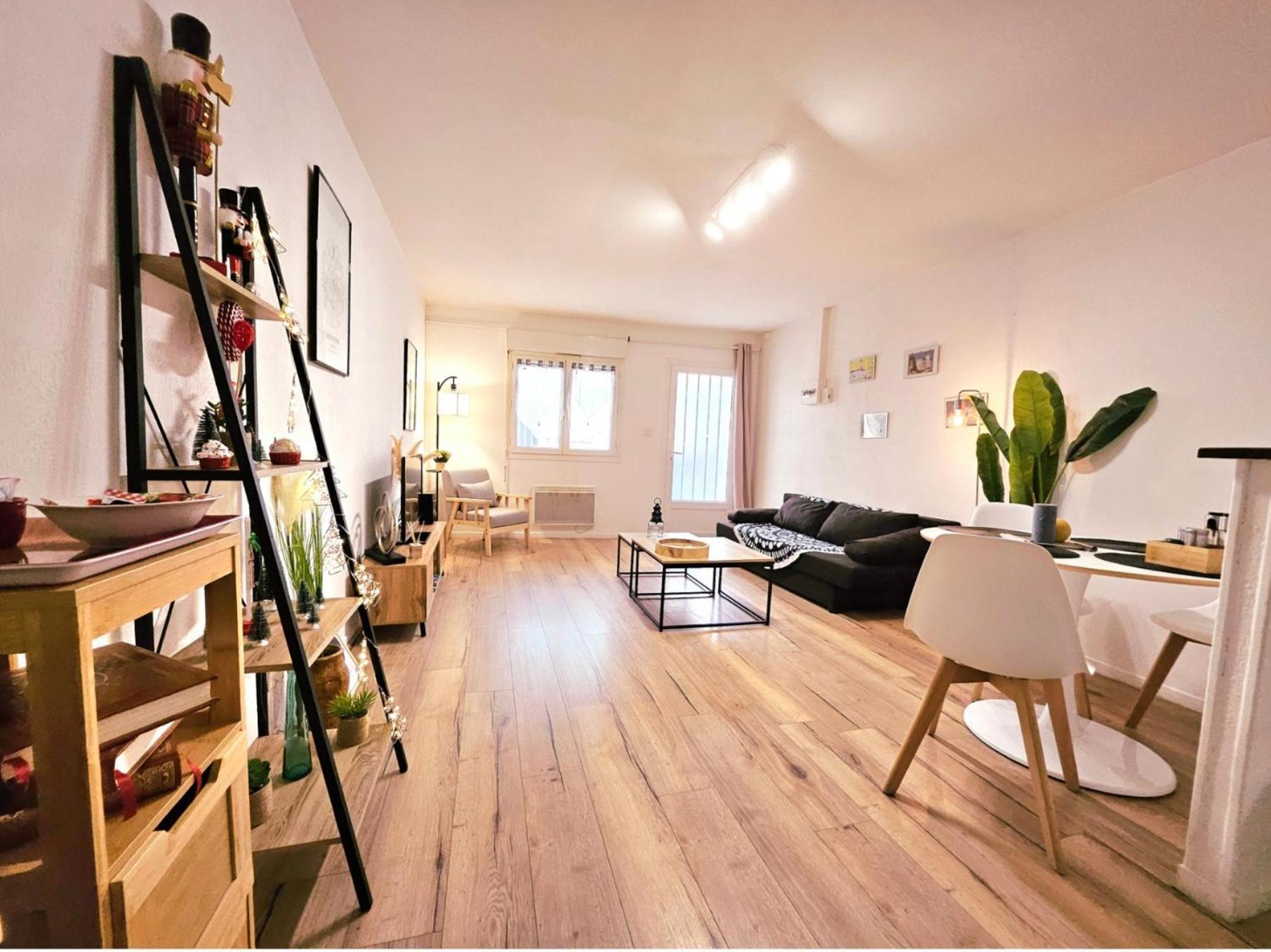 Cosy Proche Gare - Fibre Optique Et Parking *